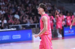 Maxence Lemoine, Strasbourg, contre Boulazac