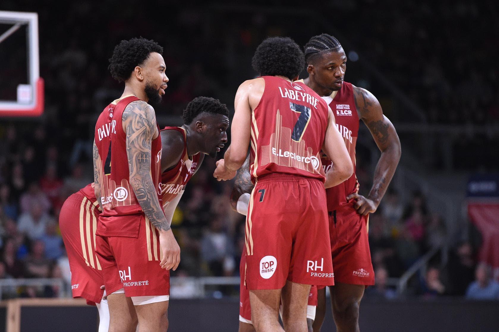 « Il faut réfléchir à comment mieux finir » : Strasbourg à l’heure des enseignements, après la défaite frustrante contre le Paris Basketball