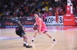 Maxence Lemoine, Strasbourg, contre Boulazac