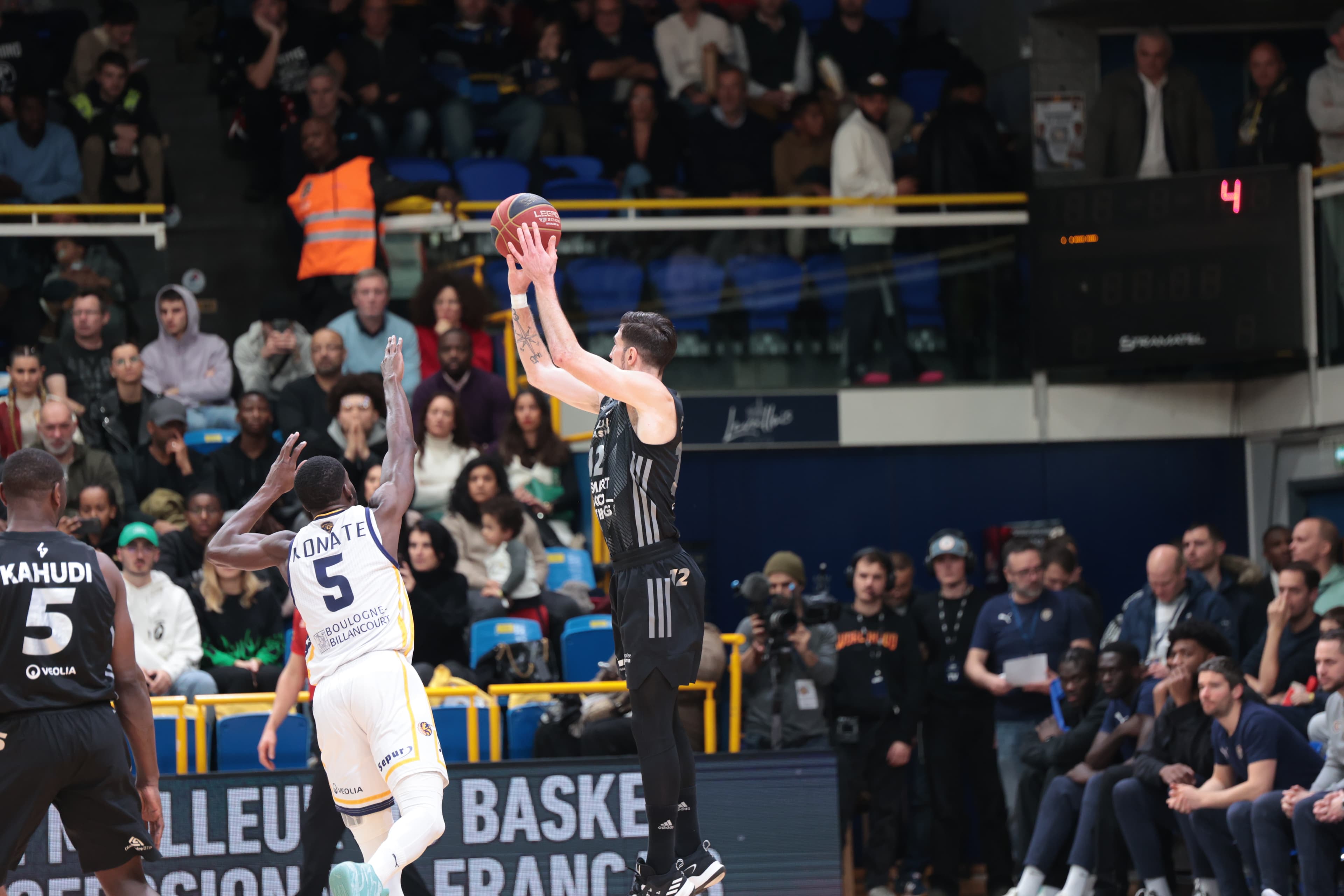 Nando De Colo ASVEL 22-23
