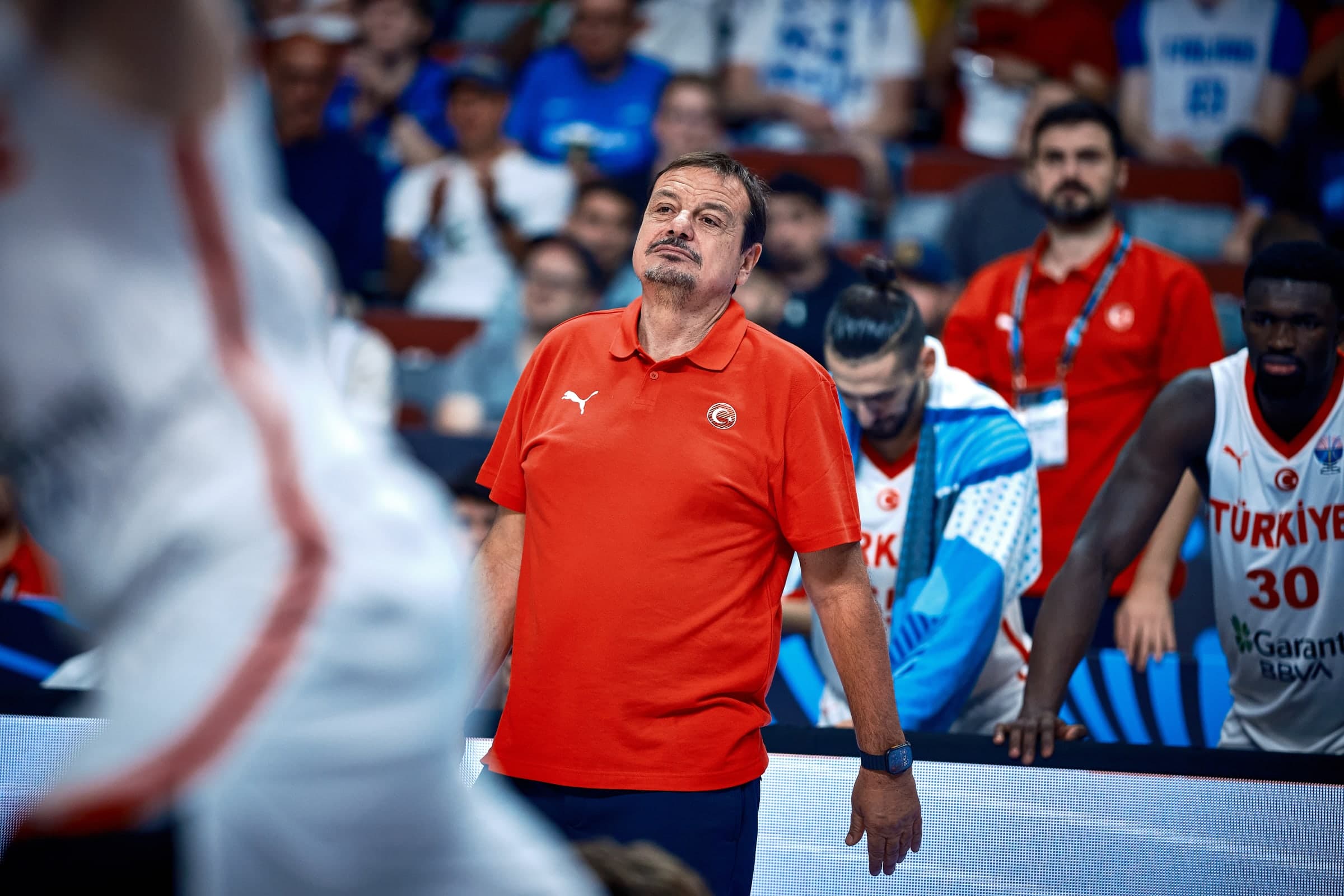 Après une victoire laborieuse contre la Suède, Ergin Ataman en remet une couche pour la FIBA
