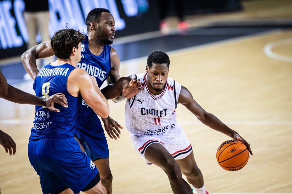 Nathan De Sousa et Gérald Ayayi avec Cholet Basket jusqu&rsquo;en 2026