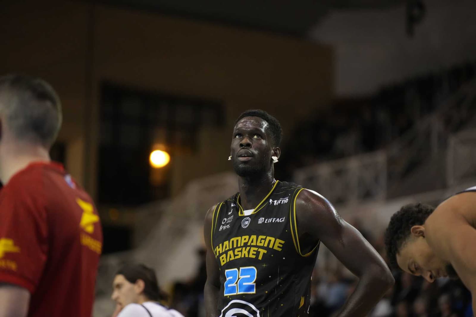 Alexandre Bouzidi officiellement Vichyssois, Idrissa Ba en passe de l’être