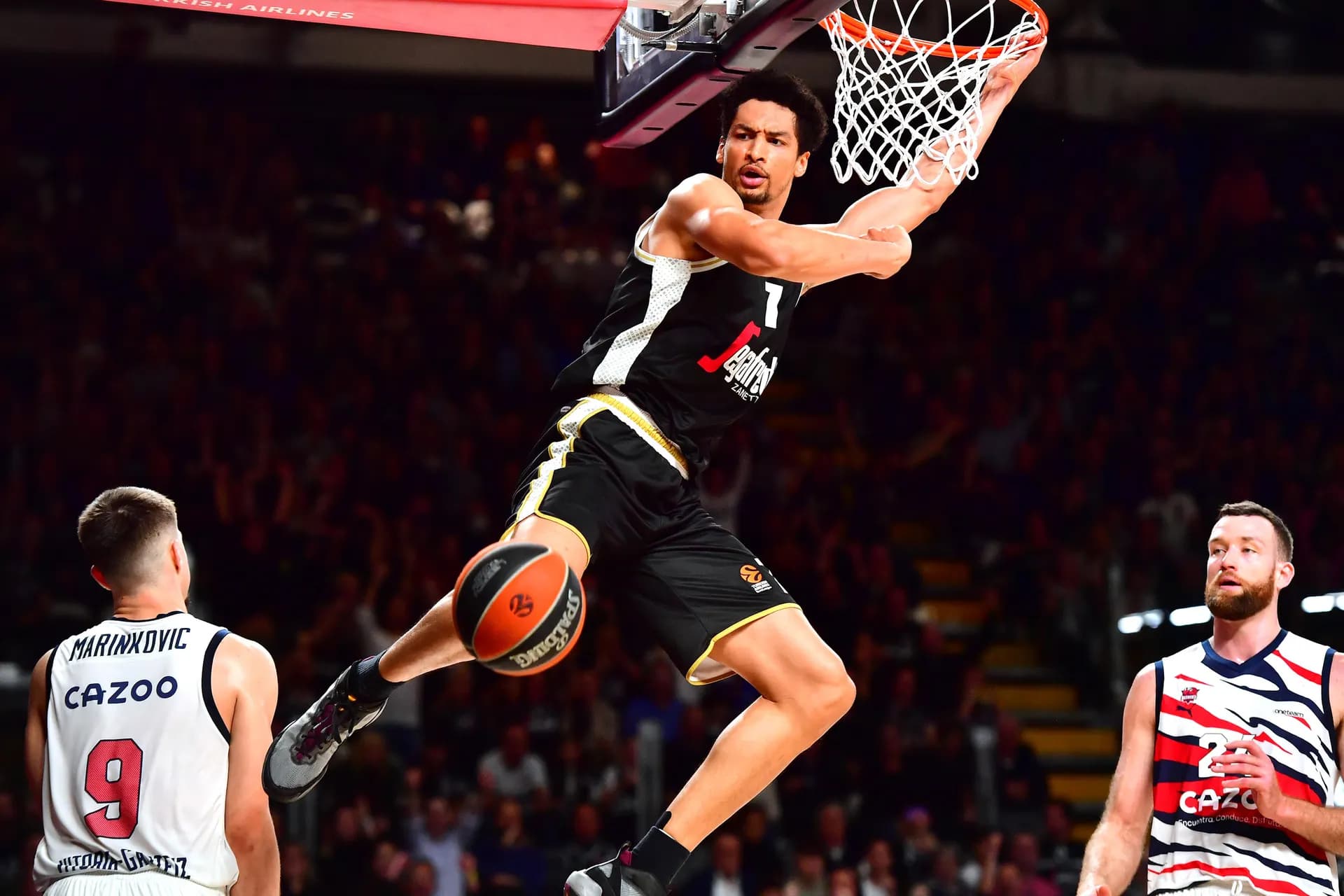 Officiel : Le Paris Basketball fait revenir Ismaël Bako en France