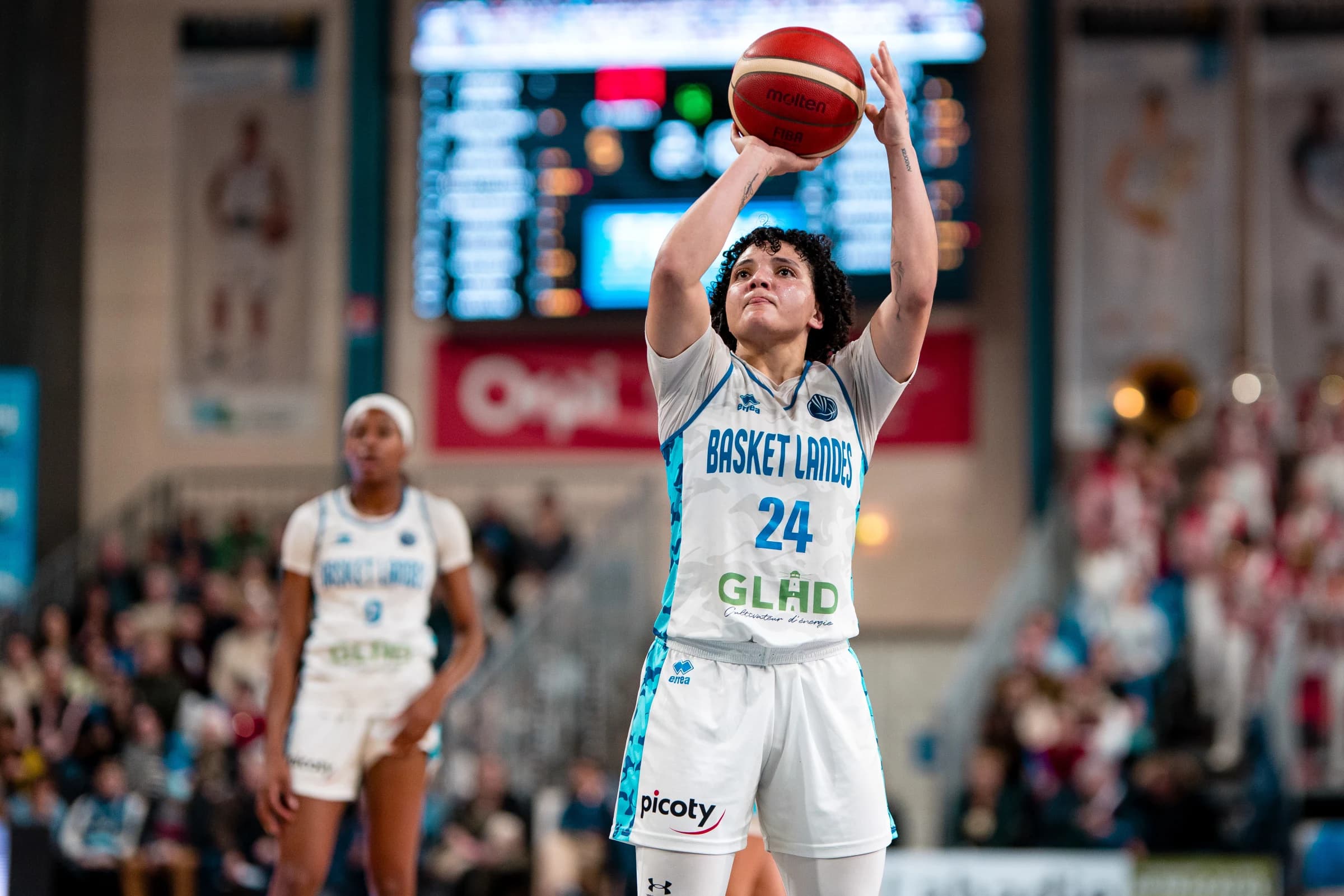 Basket Landes à l’expérience contre l’ASVEL féminin, les Flammes Carolo résistent au BLMA