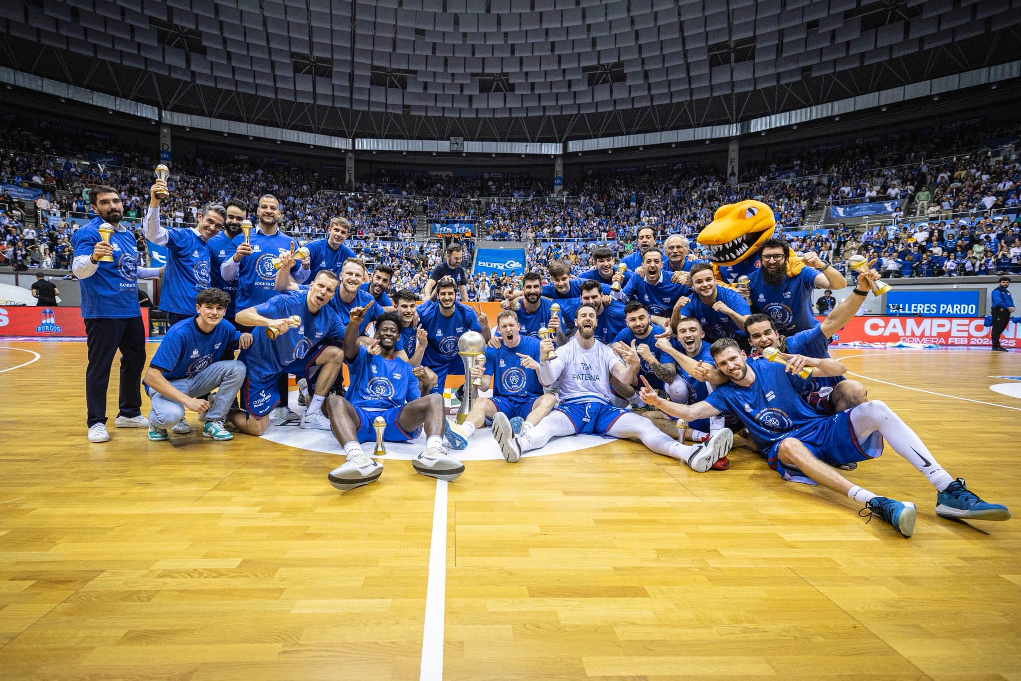 L’ancien strasbourgeois Bruno Savignani et Burgos montent en Liga Endesa, avec les félicitations de Tiago Splitter