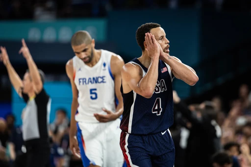 « Je me suis impressionné moi-même » : la folle série de Stephen Curry, le bourreau des Bleus