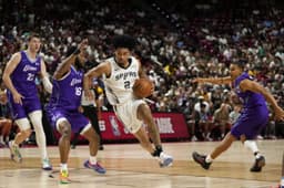 Dylan Harper sous le maillot des Spurs face aux Jazz lors de la Summer League 2025