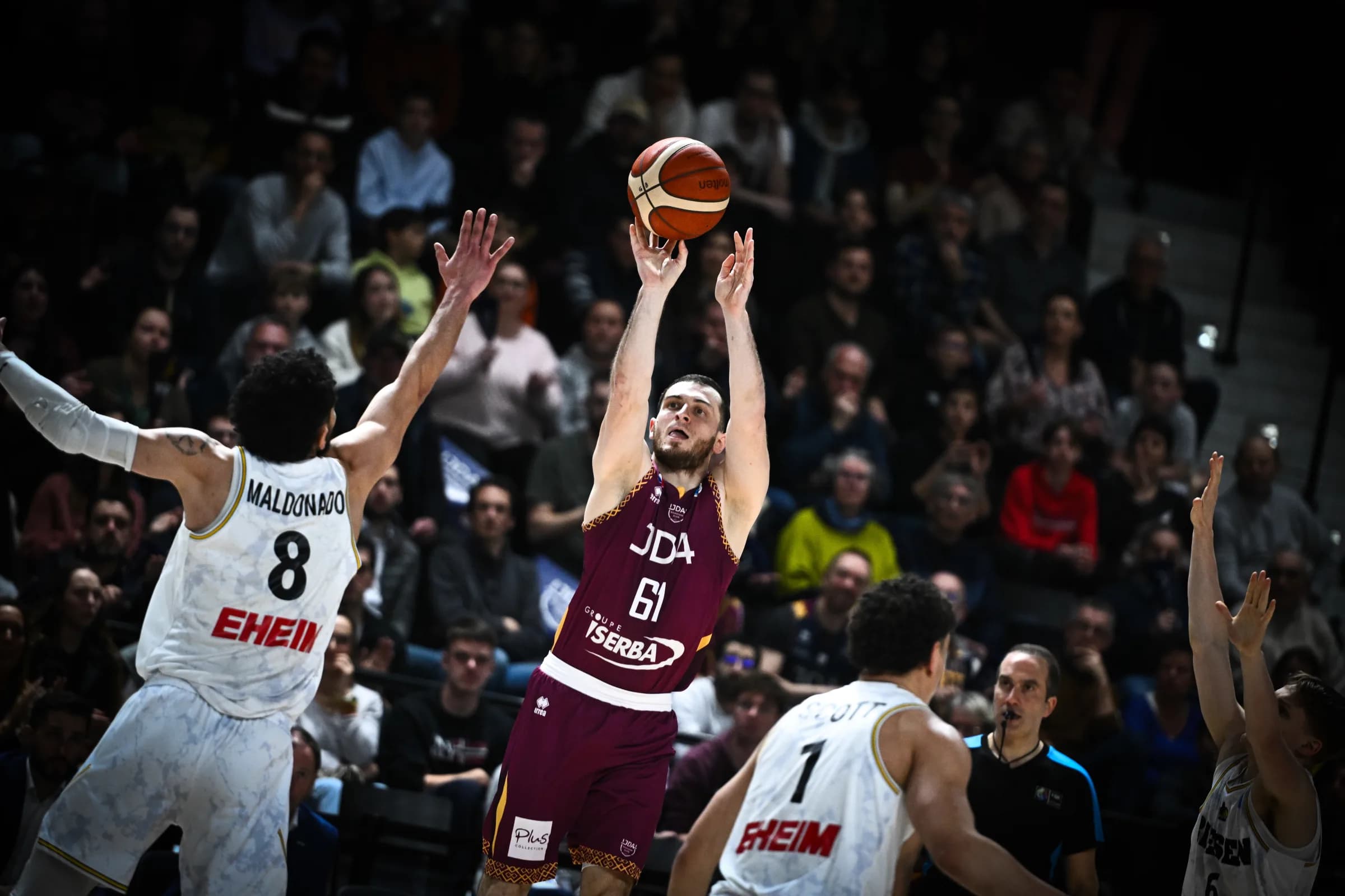 En fin de match, la JDA Dijon prend une belle option sur Ludwigsbourg !