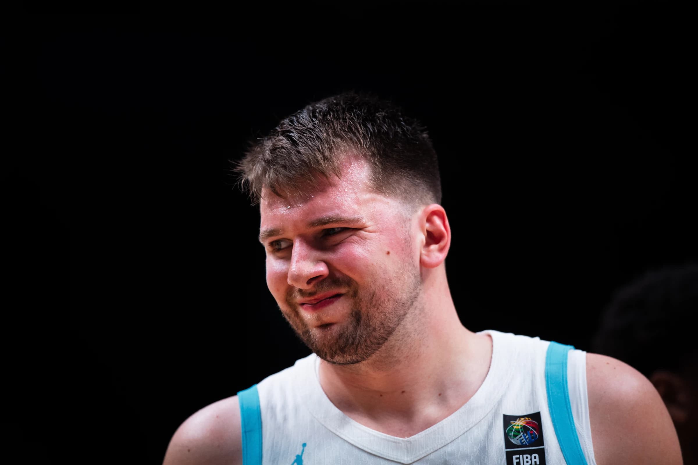 Luka Doncic blessé lors de Slovénie – Lettonie : la star évite le pire