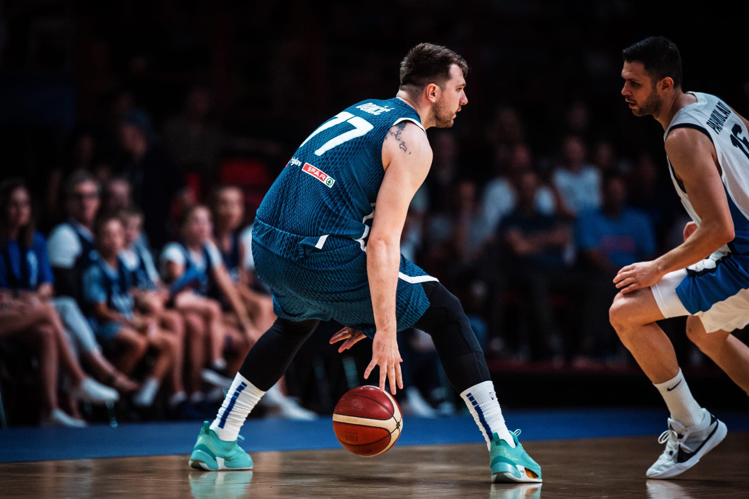 Après sa frayeur, Luka Doncic en balade contre la Grande-Bretagne