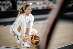 Terezia Palenikova villeneuve