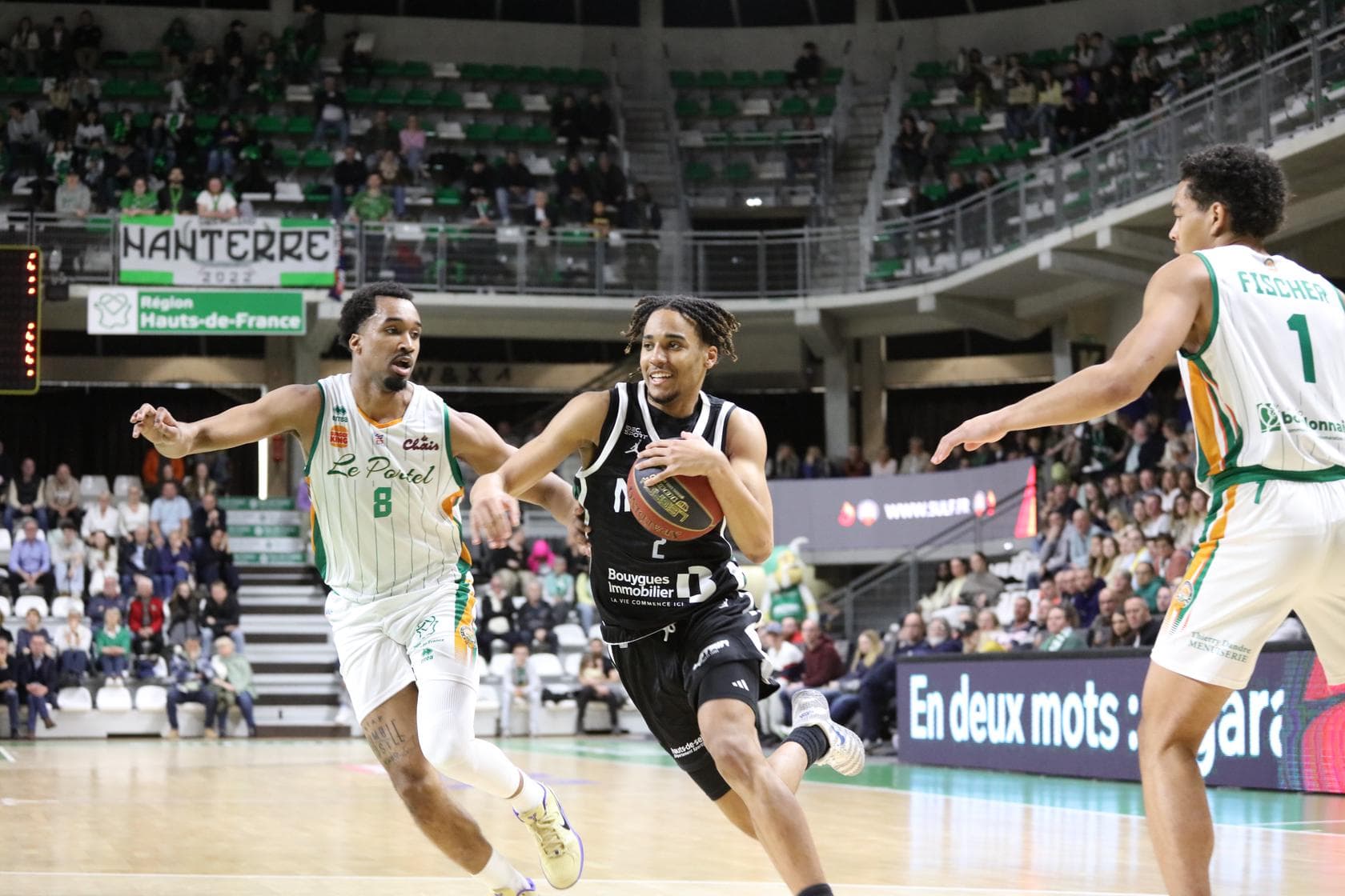 Premier match et premiers points en Betclic ELITE pour le meilleur marqueur des Espoirs Maïdy Douglas