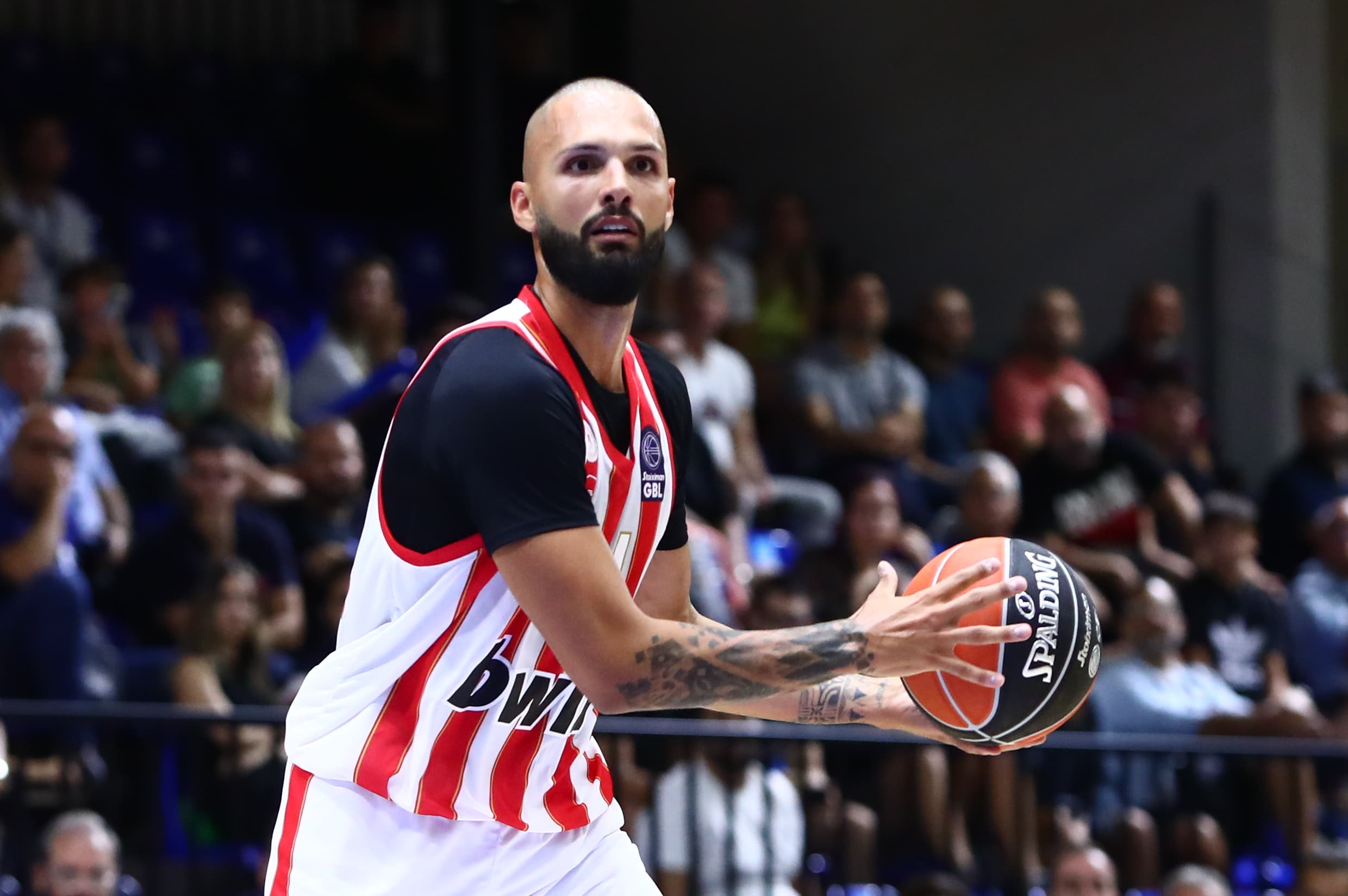 Malgré un Evan Fournier « toujours pas au niveau », l’Olympiakos remporte la SuperCoupe contre le Panathinaïkos