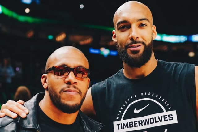 [Vidéo] En attendant Anthony Edwards et Lamelo Ball, Rudy Gobert s’entraîne avec… Ciryl Gane !