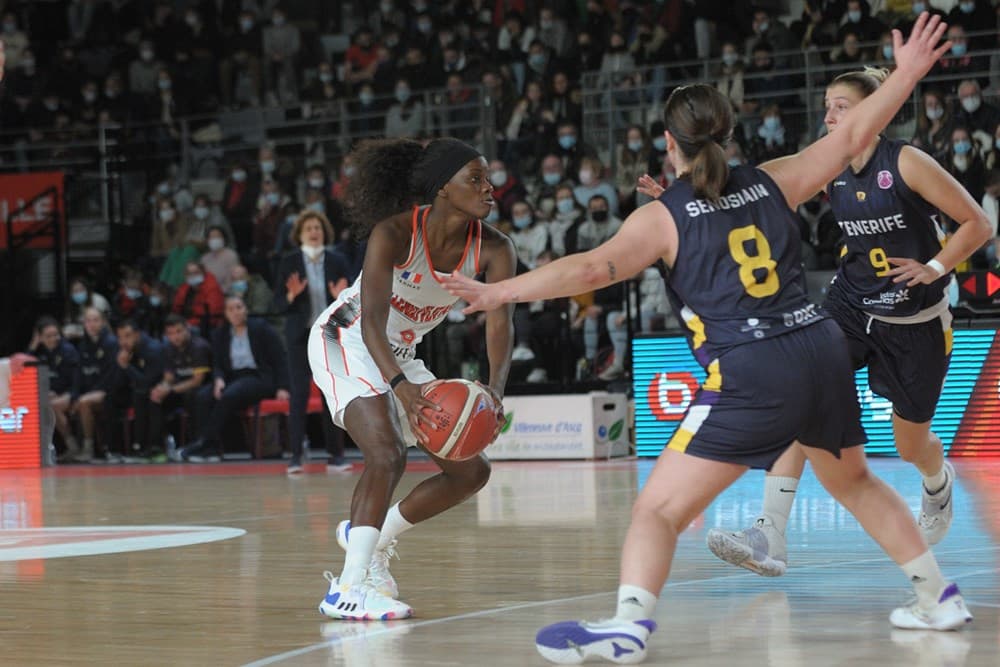 Johanne Gomis, directrice du centre de formation de l&rsquo;ASVEL Féminin
