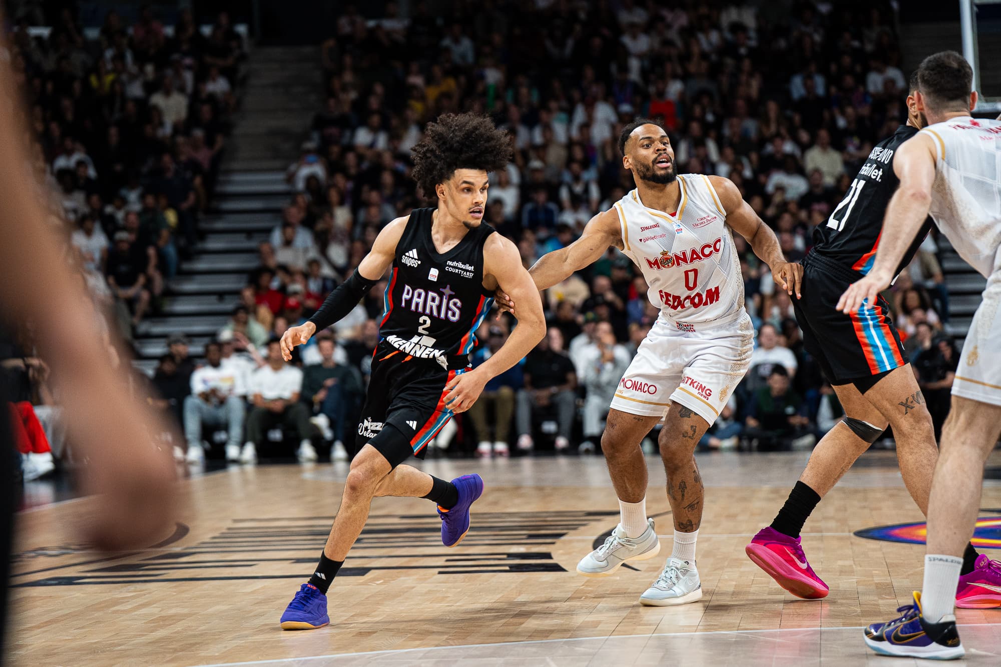 En pleine finales LNB, Nadir Hifi est au cœur de rumeurs entre Paris et Monaco