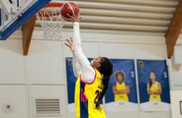 Demeara Hinds, MVP de la première journée de LF2.