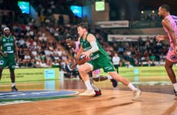 Hugo Invernizzi, Limoges contre Saint-Quentin
