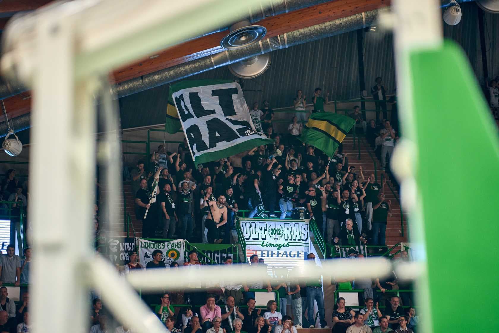 « La goutte de trop » : les Ultras Green « en grève » lors de Limoges-Nancy