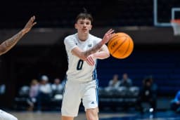 Kane Milling sous le maillot de UC DAVIS