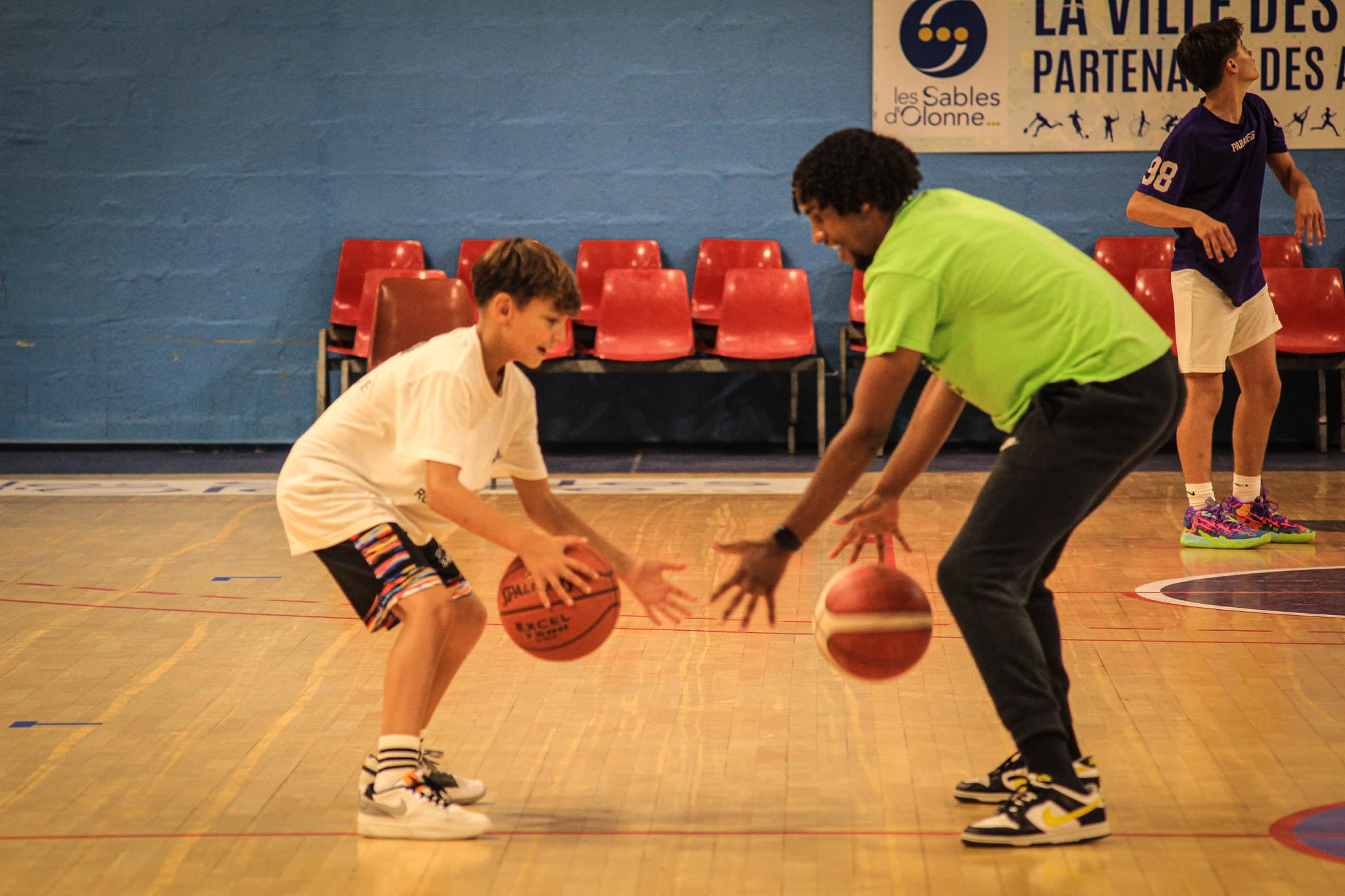Pourquoi le Summer Camp des Sables Vendée Basket est le camp de basket qu’il vous faut choisir