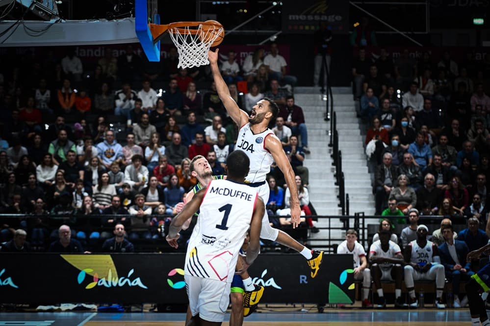 Dijon l’emporte face au Dinamo Sassari