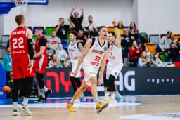 bourg remplaçant nelson