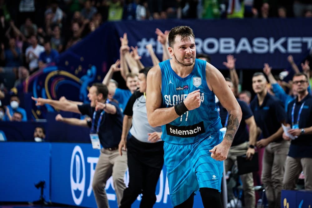 Les Bleus emportés par le tsunami Doncic (47 points)
