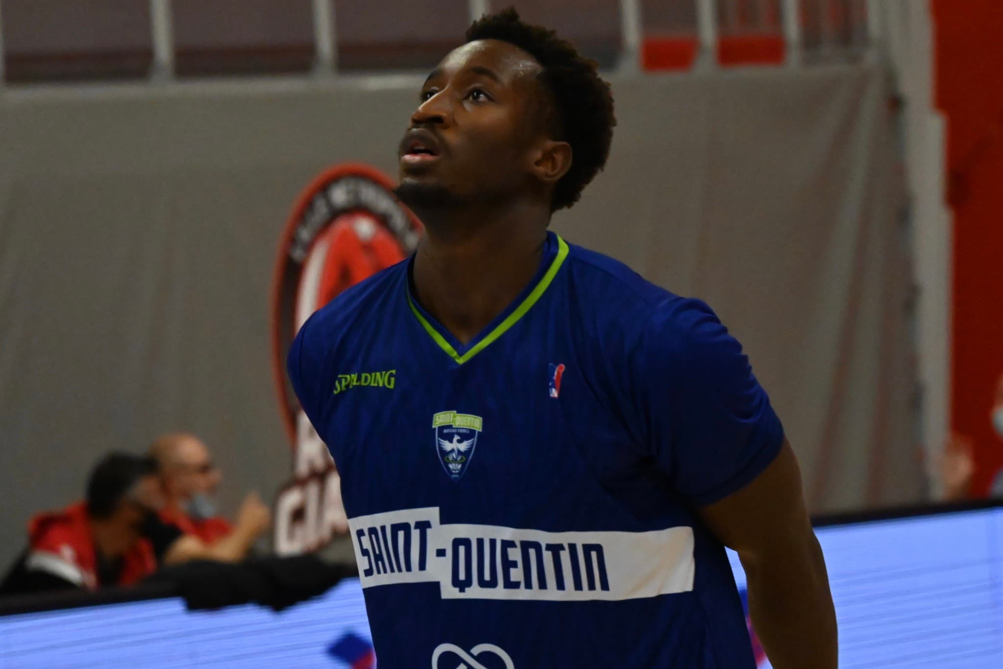 Léo Billon proche de Laval
