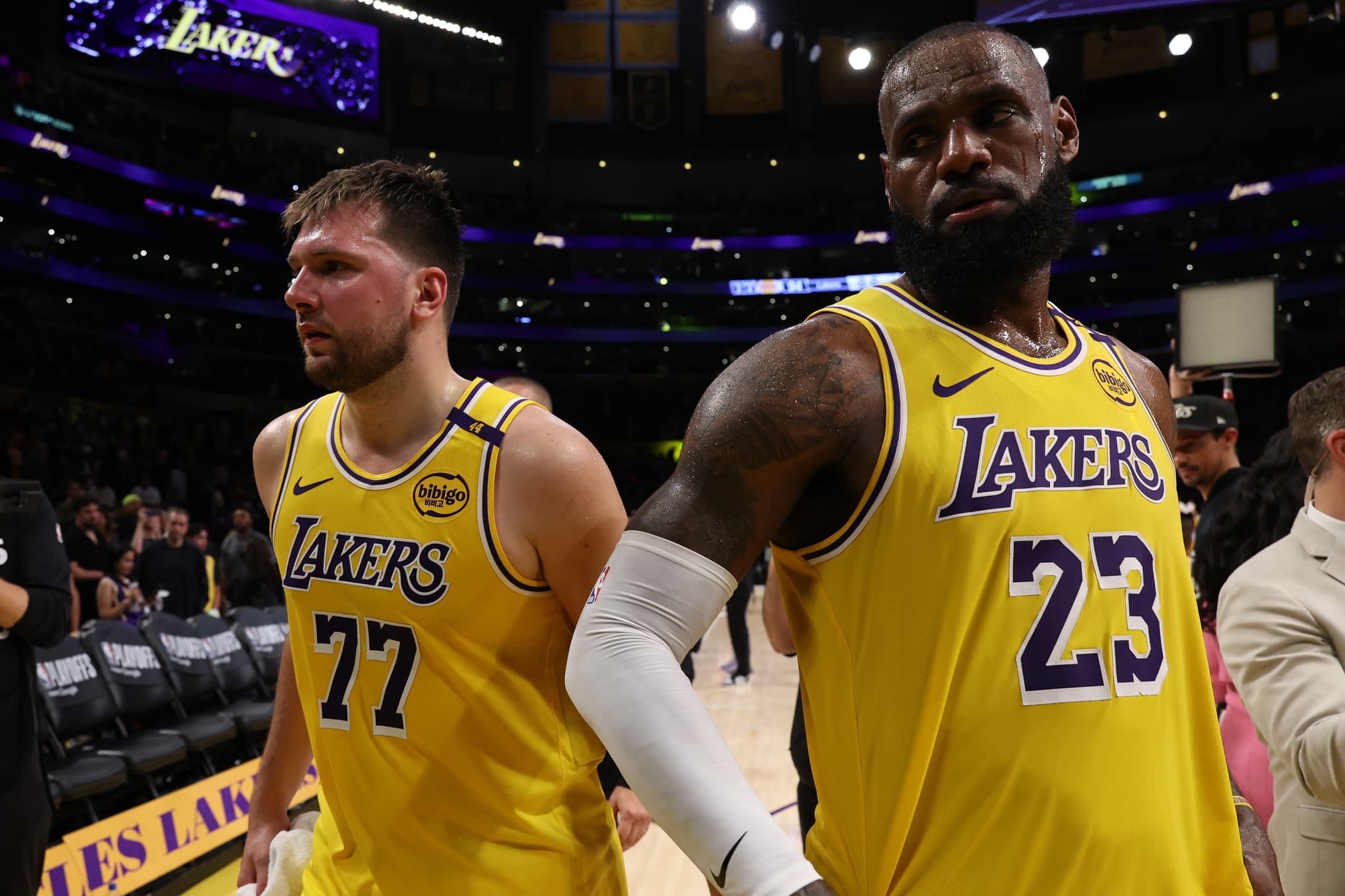 Un appel qui vaut mille mots : LeBron félicite Luka en FaceTime, symbole d’un nouveau leadership aux Lakers