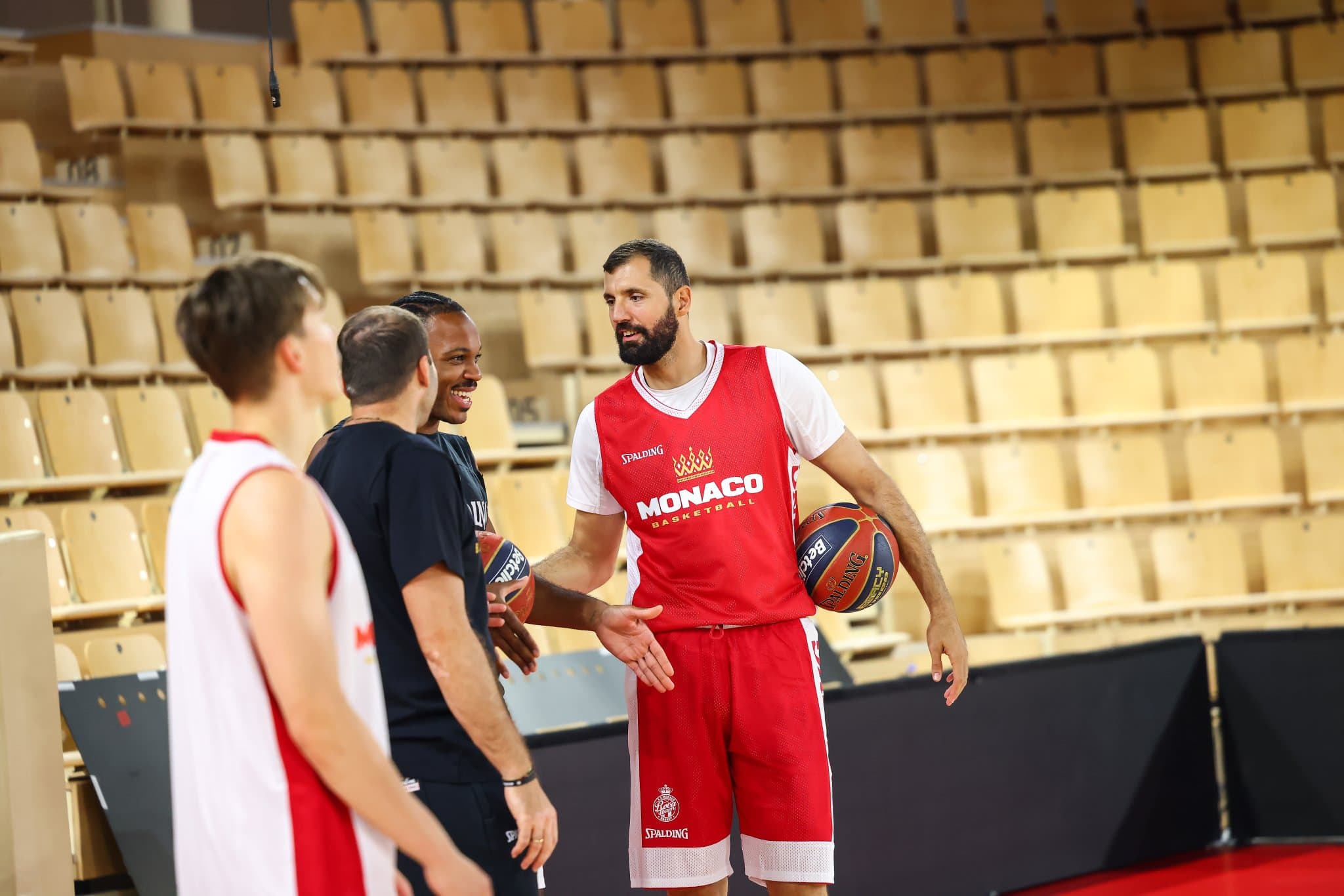 Ambition d’EuroLeague, son duo avec Mike James… Les premiers mots de Nikola Mirotic à Monaco