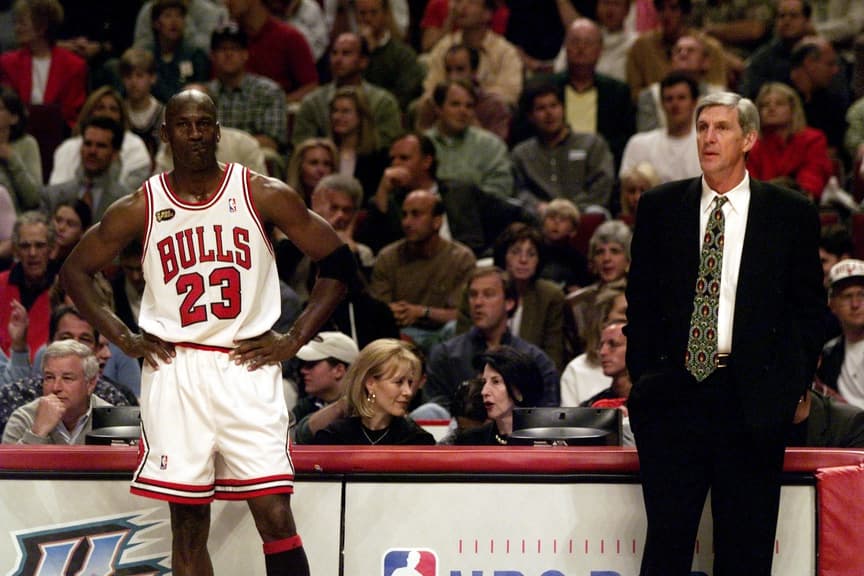 NBA : Le mythique maillot noir à rayures rouges des Bulls revient après plus de 10 ans d’absence pour la saison 2025-2026