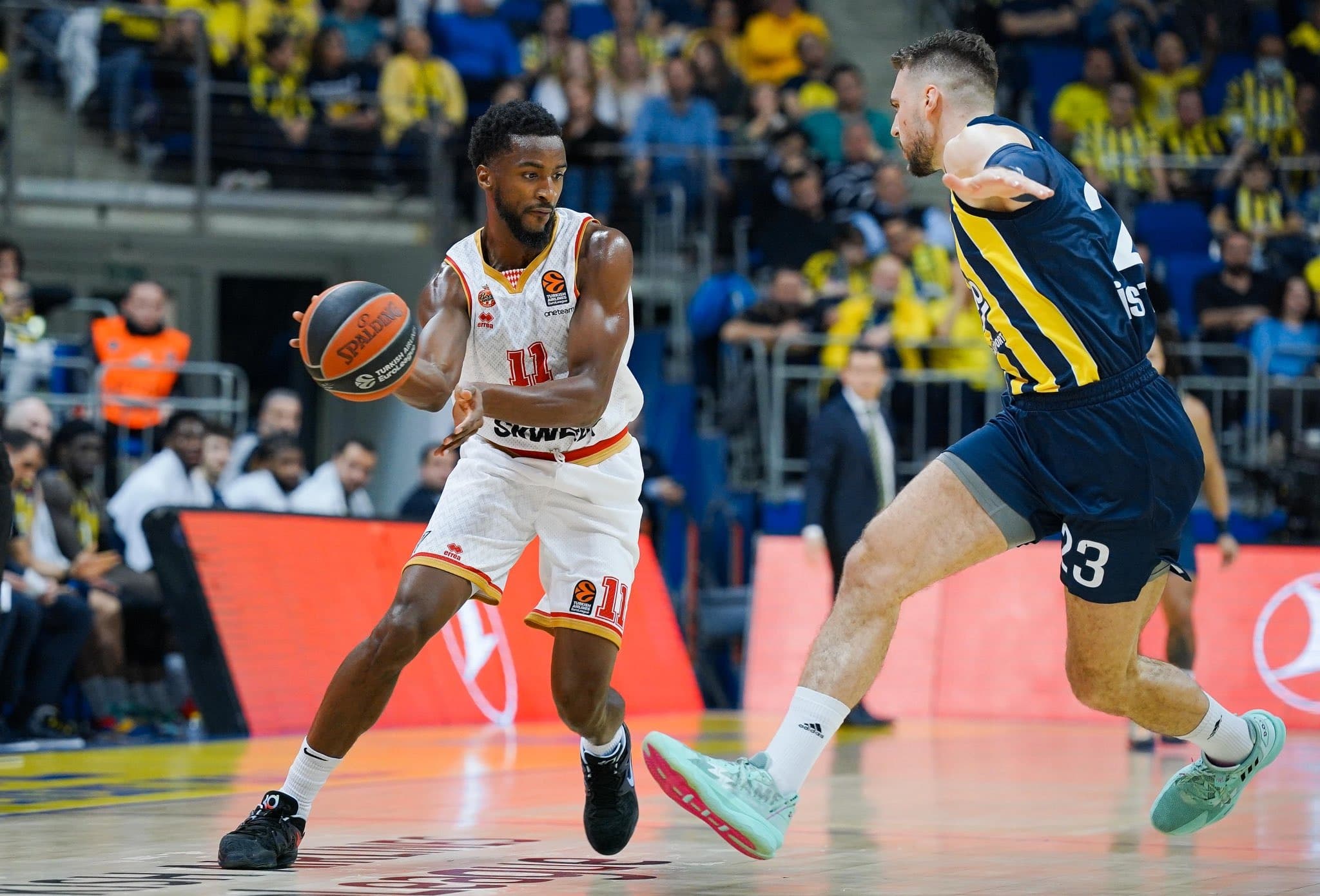Monaco cède après prolongation face au Fenerbahçe Istanbul