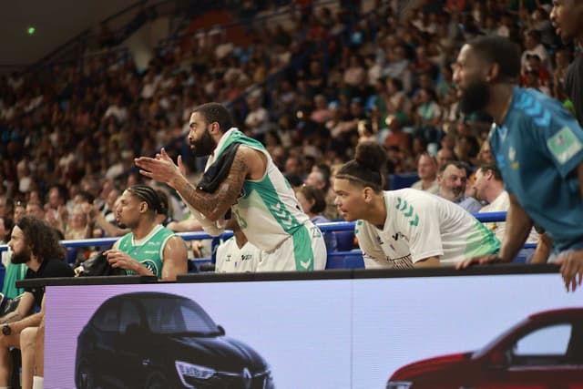 L&rsquo;Élan Béarnais et l&rsquo;Alliance Sport Alsace obtiennent les deux dernières places en playoffs