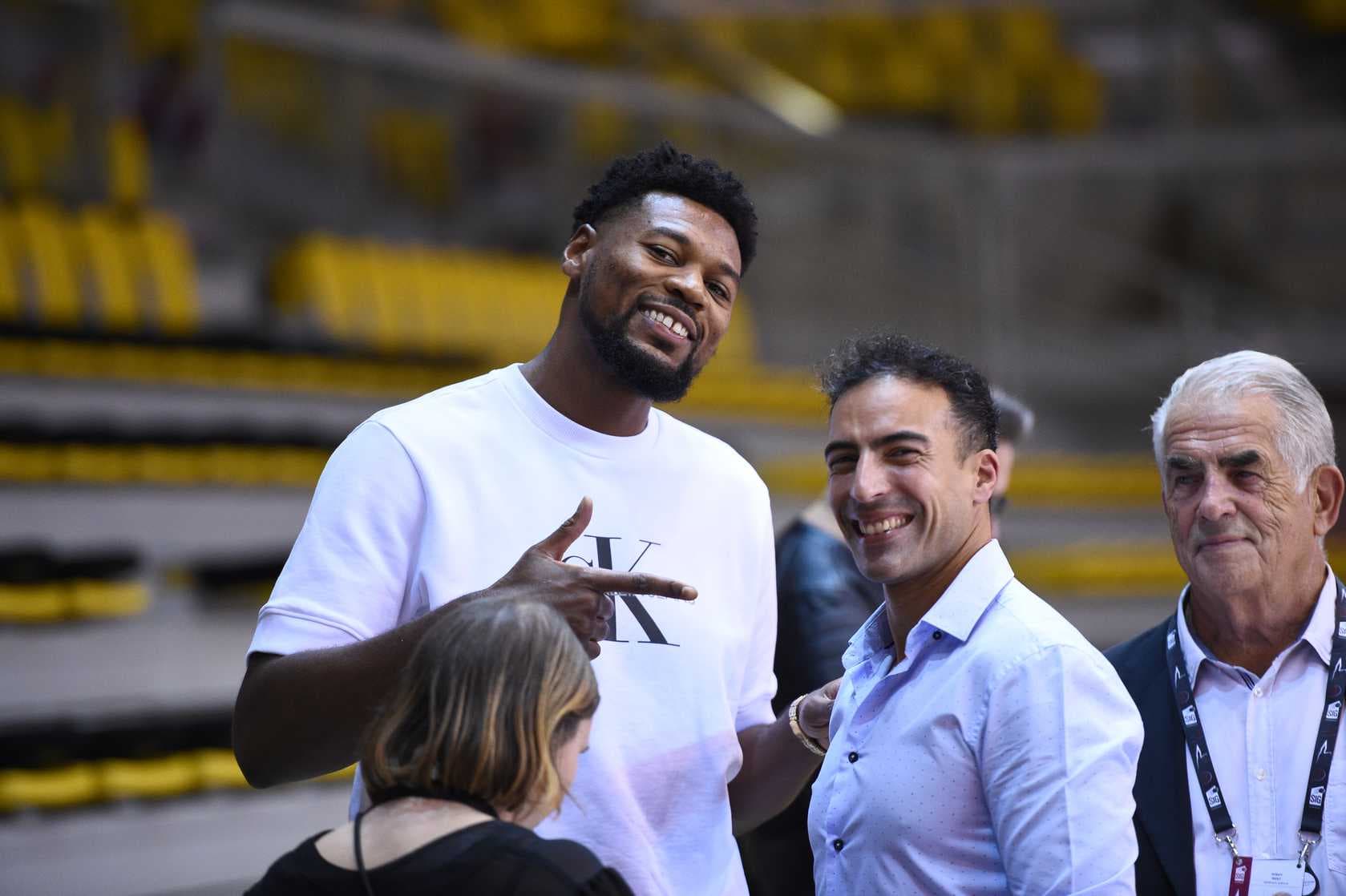 Quimper songe (aussi) à Junior Mbida pour remplacer Antoine Wallez