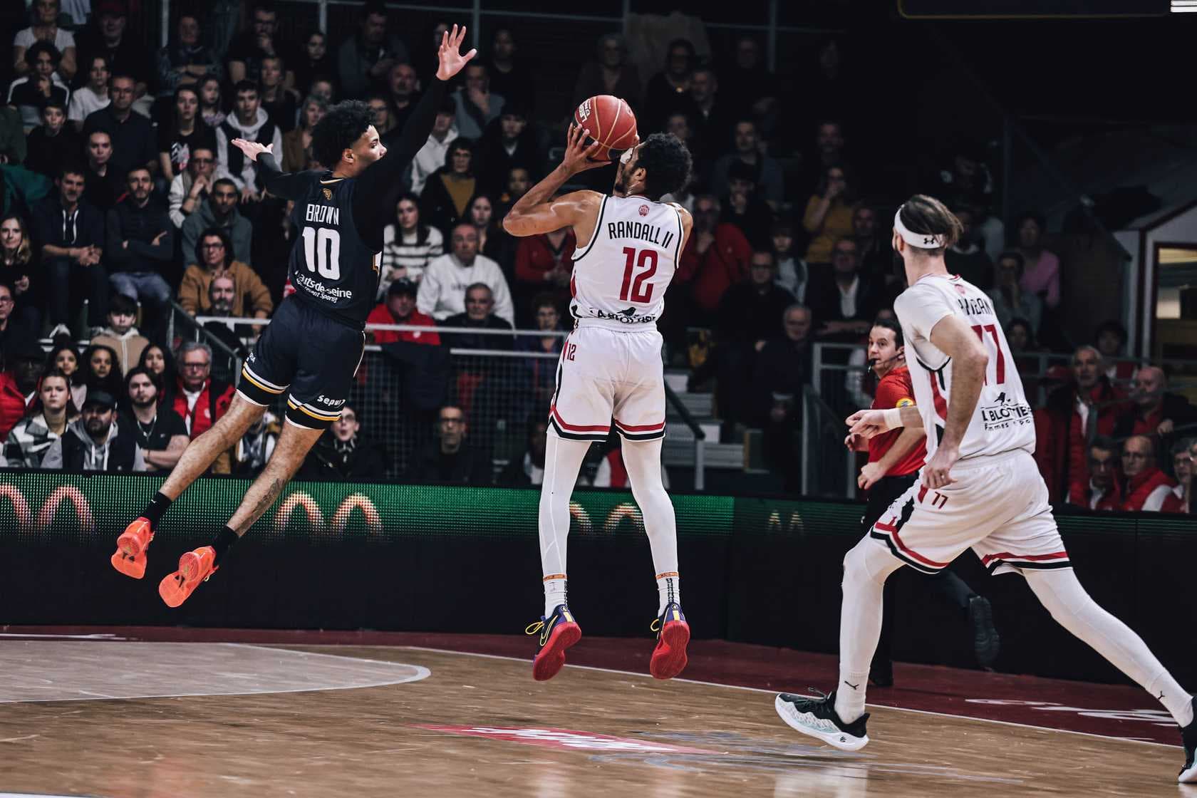 Cholet explose les compteurs contre Boulogne-Levallois