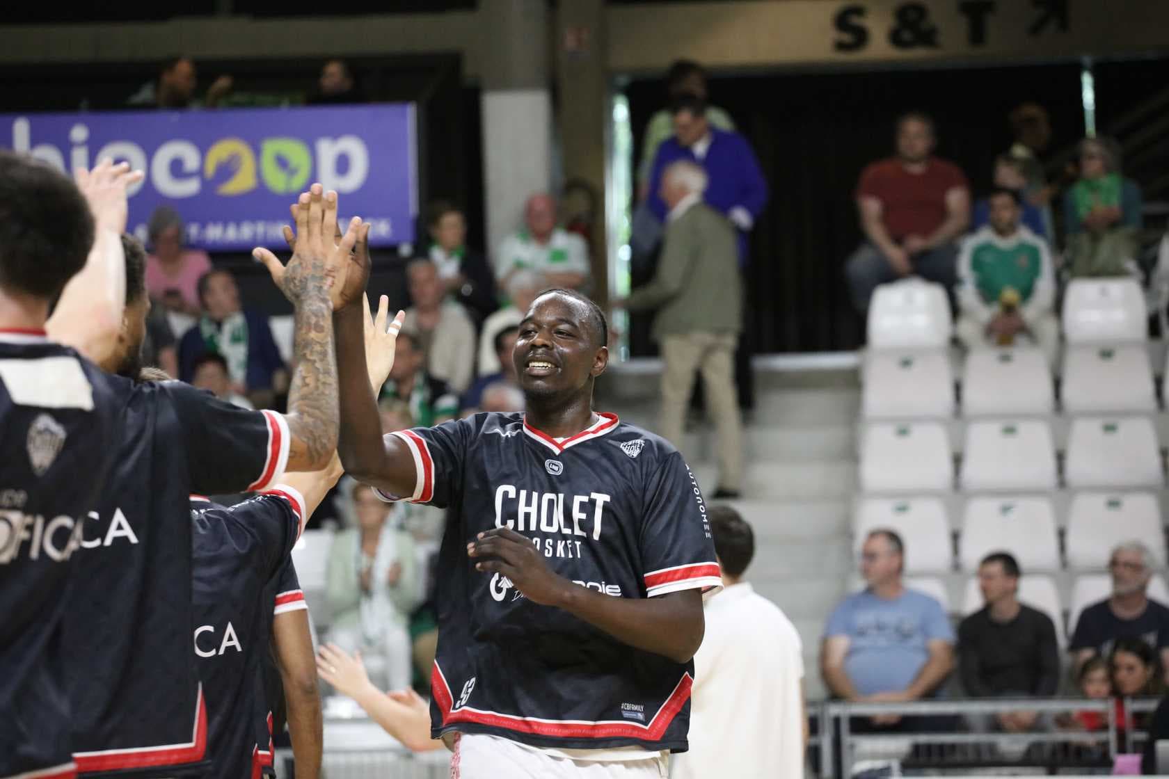 Cholet prête de nouveau un jeune joueur à la JA Vichy