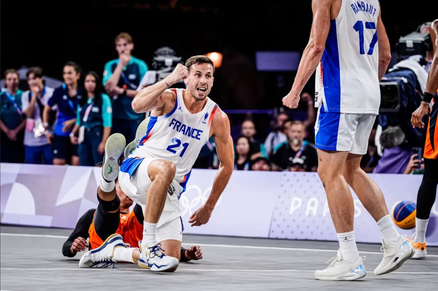 Franck Seguela sur le podium mondial du 3×3