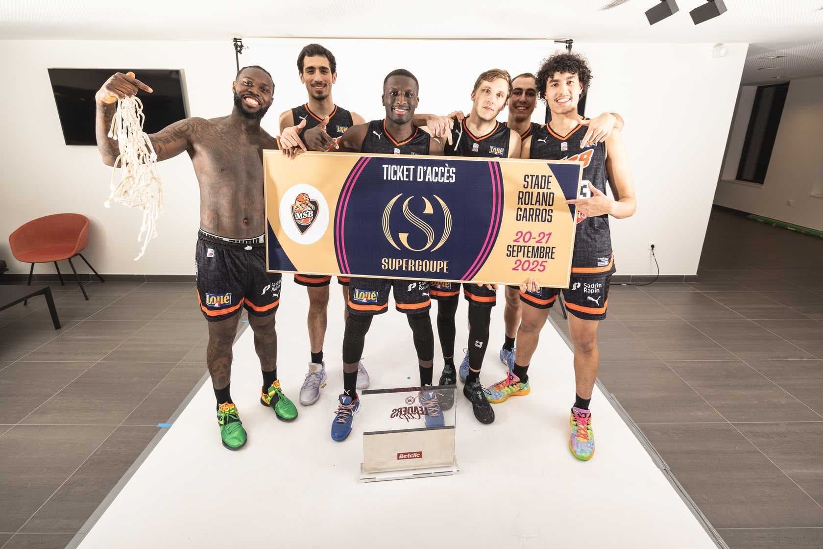 Quelle équipe qualifiée pour la SuperCoupe LNB, en cas de doublé du Mans ou de Paris ?