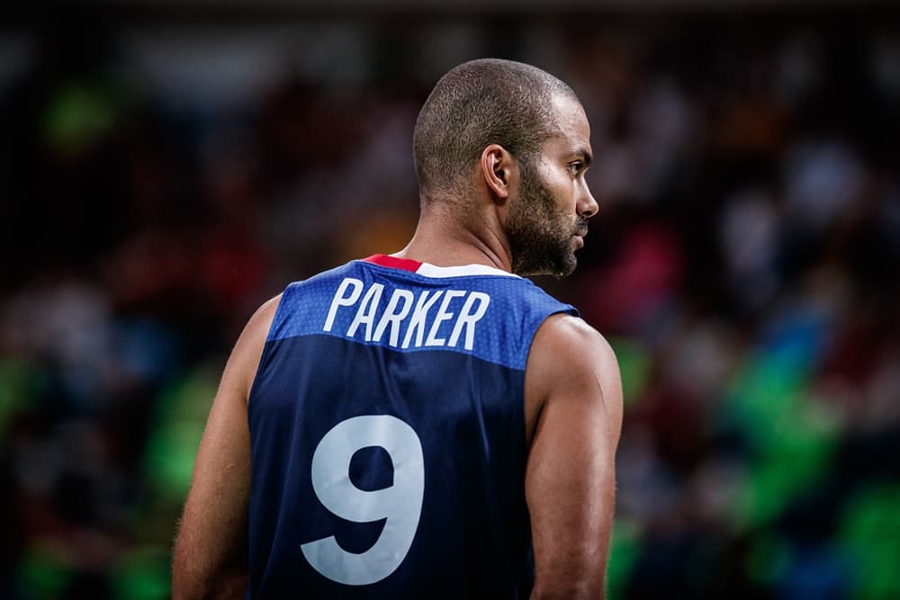 « Une icône qui a marqué le sport français » : le maillot bleu de Tony Parker retiré !