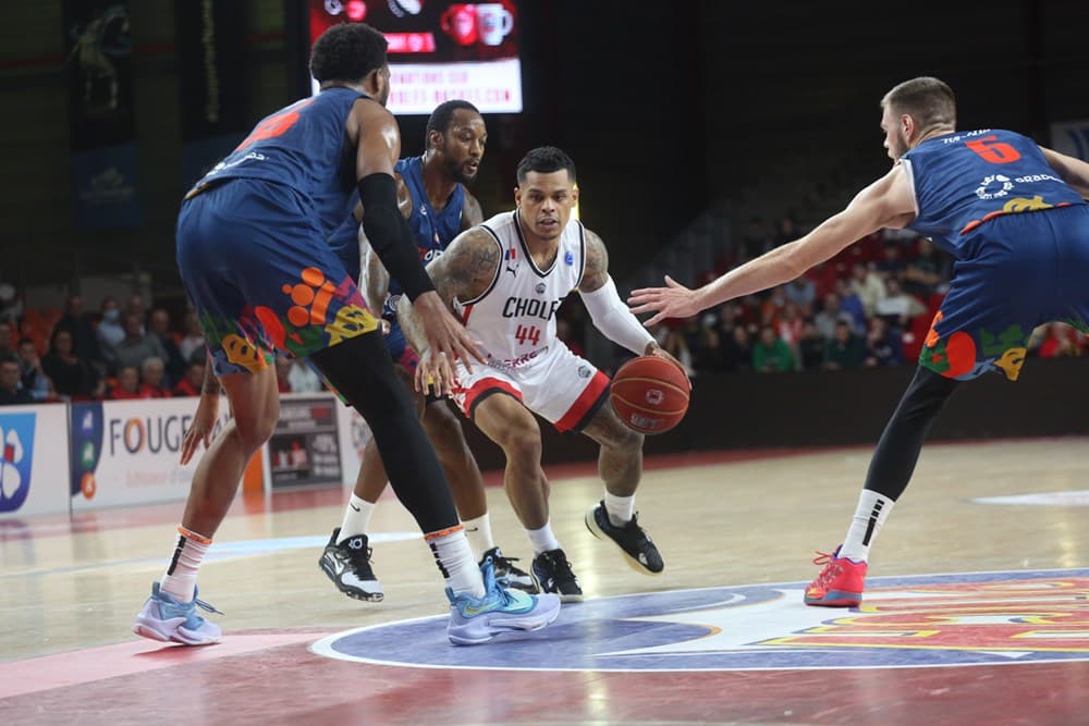 Pour son retour en Europe, Cholet Basket n’a pas eu à forcer face à Oradea