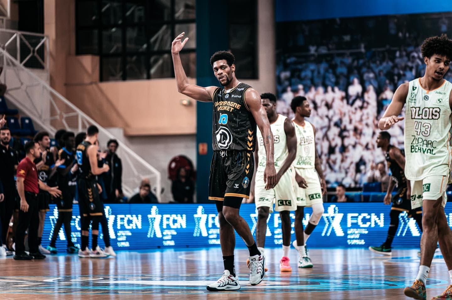 Hasan Varence quitte Champagne Basket pour la Hongrie