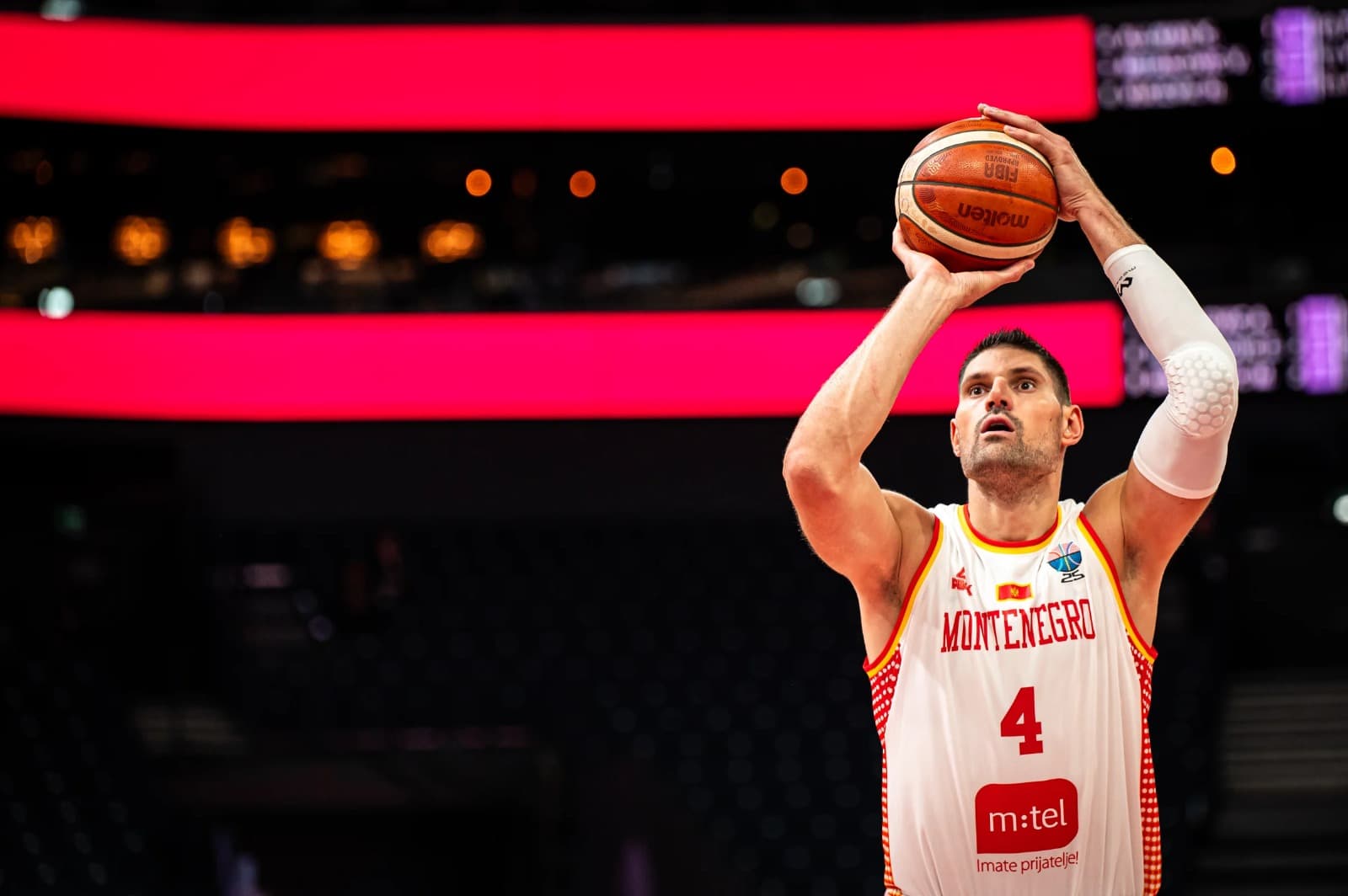 Nikola Vučević annonce sa retraite internationale avec le Monténégro, éliminé de l’EuroBasket
