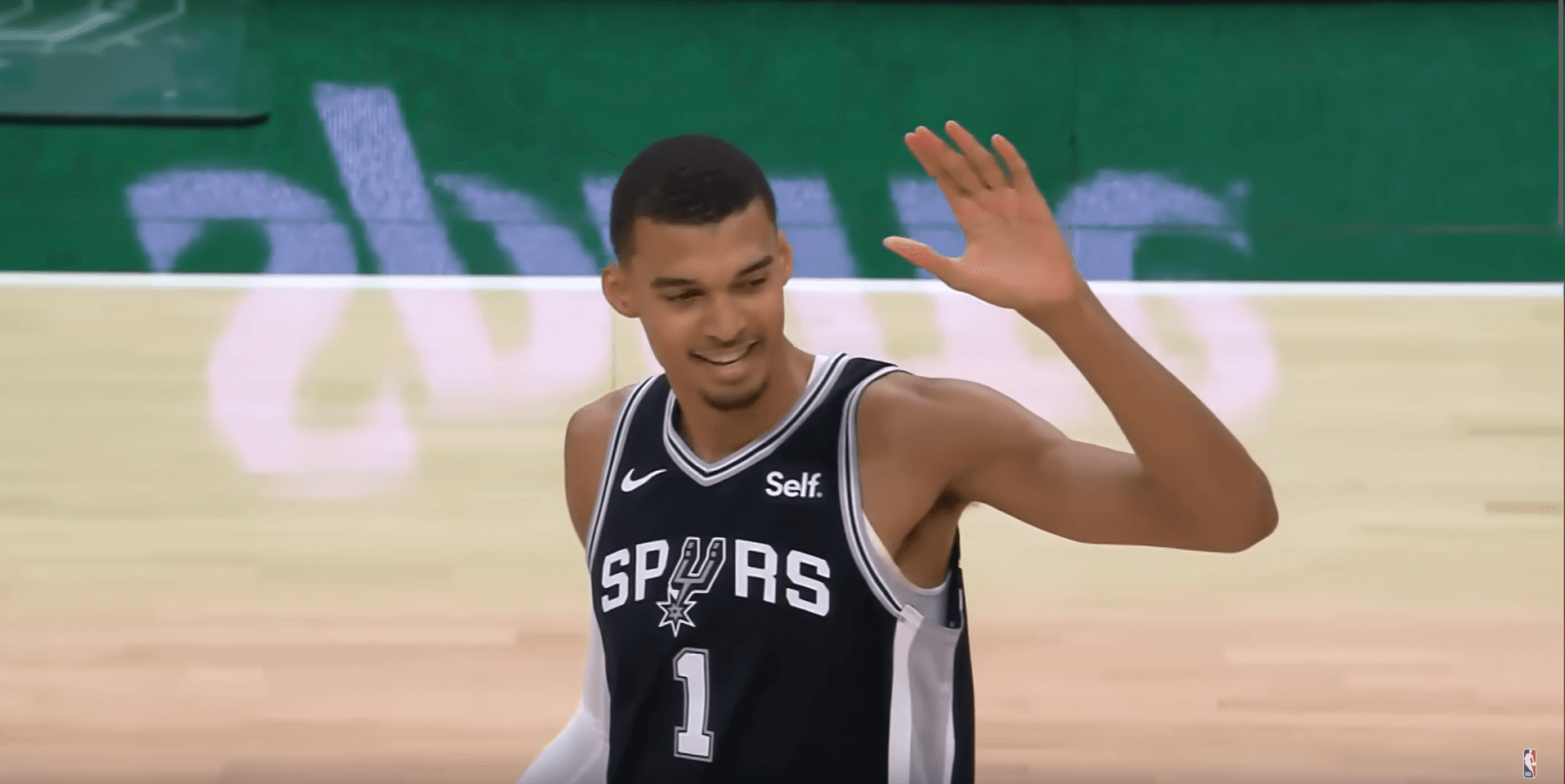 [Vidéo] Le premier double-double en NBA de Victor Wembanyama