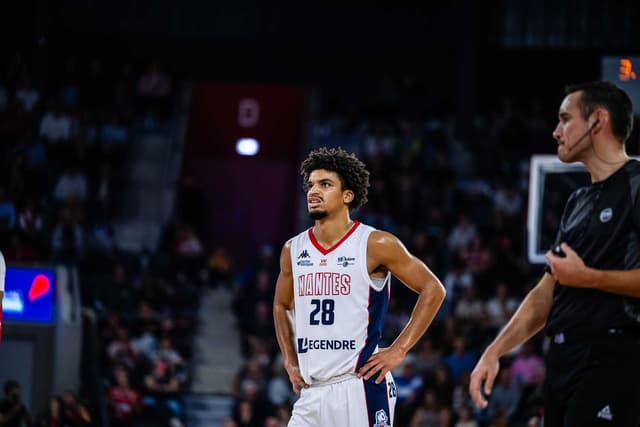 Mathys Kangudia : de l’ÉLITE 2 à l’EuroCup ?