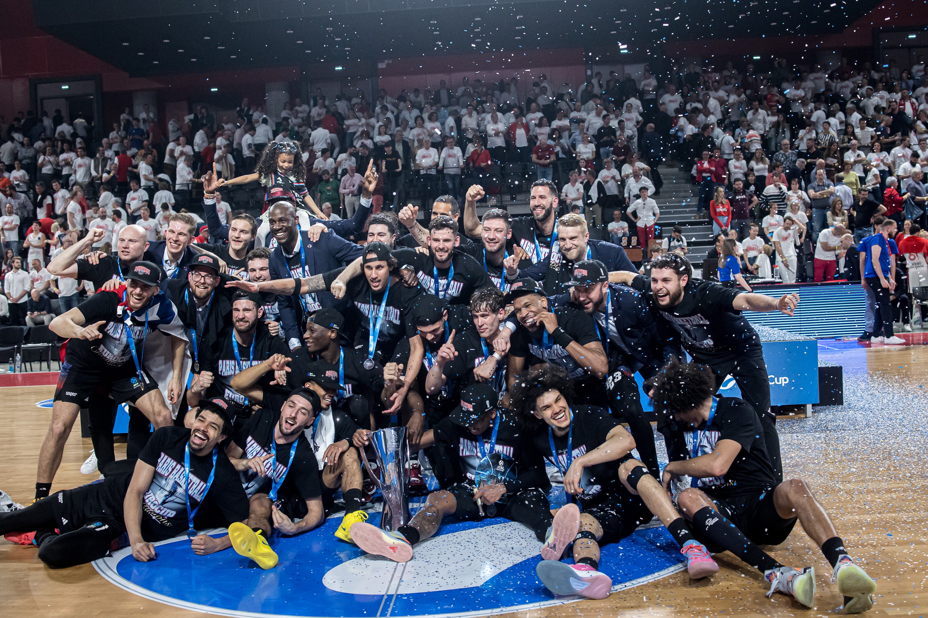 « Pour le club, c&rsquo;est un grand pas vers la culture de la gagne » : les réactions des Parisiens après le sacre en EuroCup