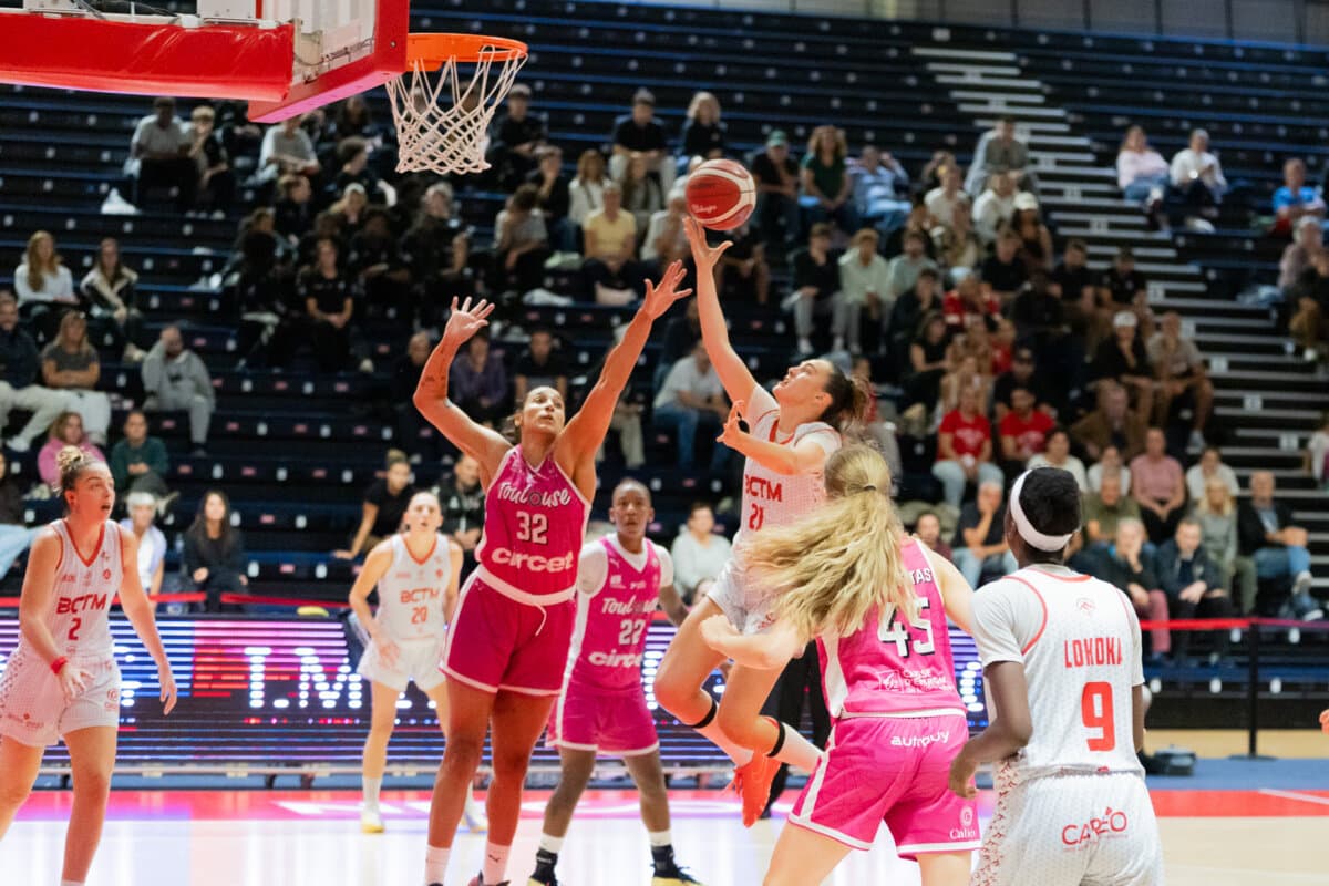Nathalie Desset (La Tronche Meylan) face à Toulouse M.B., La Boulangère Wonderligue, 7 octobre 2026