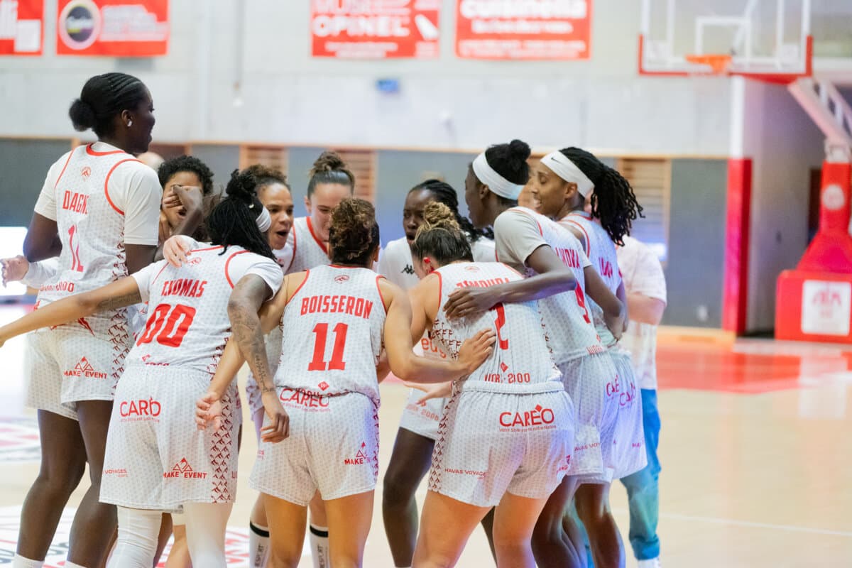 Jasmine Thomas, Ashunae Durant et Elena Zemoura (La Tronche Meylan) face à Toulouse M.B., La Boulangère Wonderligue, 7 octobre 2026