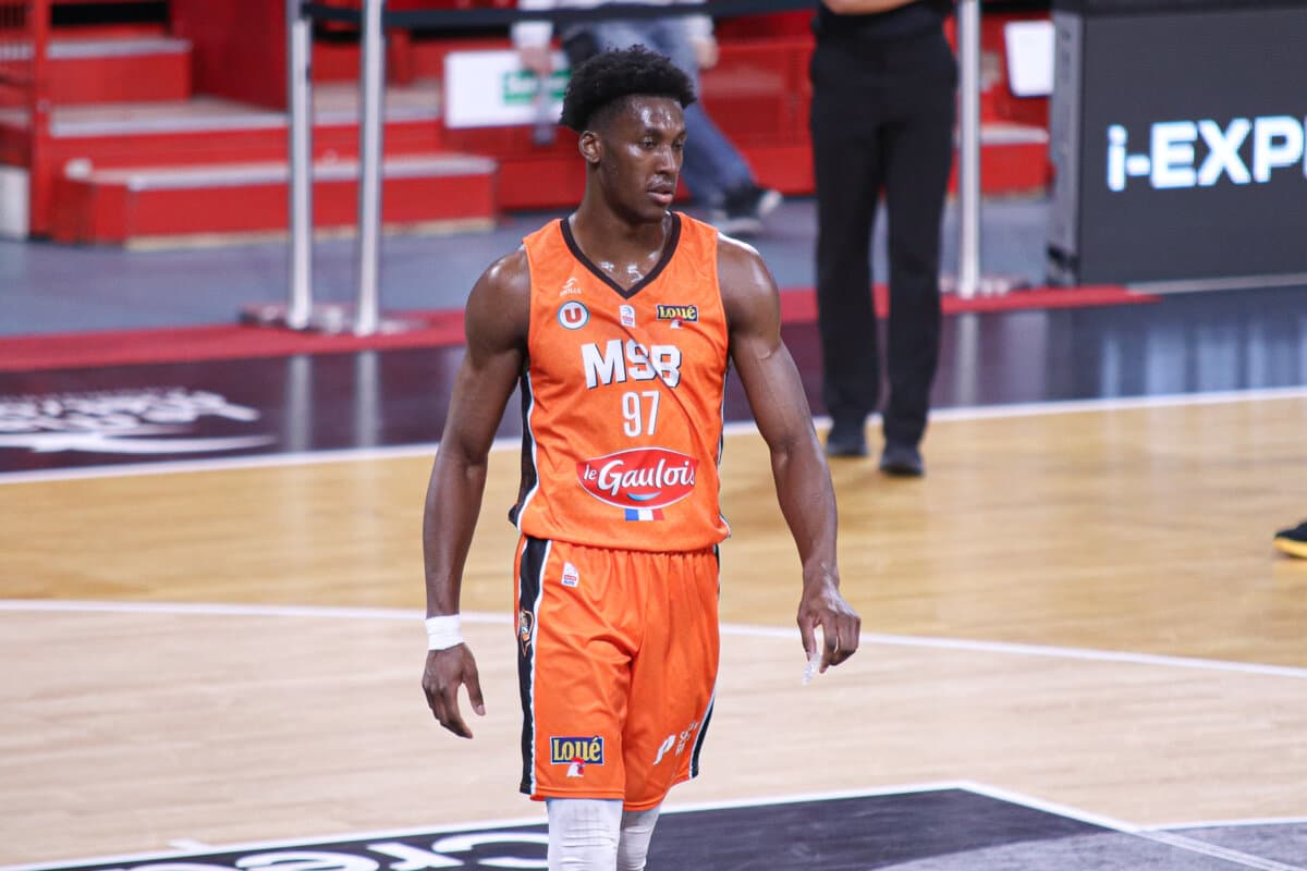 Valentin Chery (Le Mans) face à Paris Basketball, Betclic ELITE, 5 mars 2022